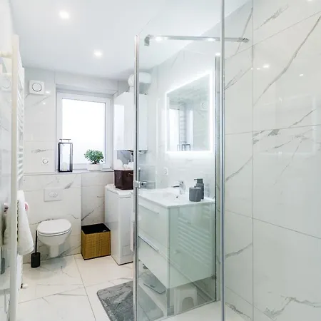 A 2 Separees, Luxe, Design, Confort Premium, 80 M2, Parking Inclus, Proche Gare Sncf Metz