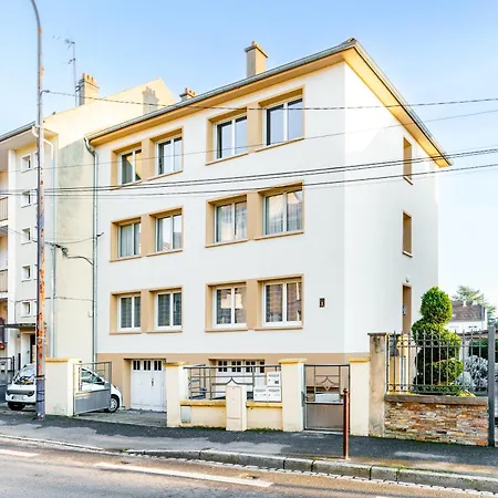 Appartamento Luxueux, Climatisé, 2 Chambres, Parking Privé Inclus, Design, Confort Premium, 80 M2, Proche Gare Sncf