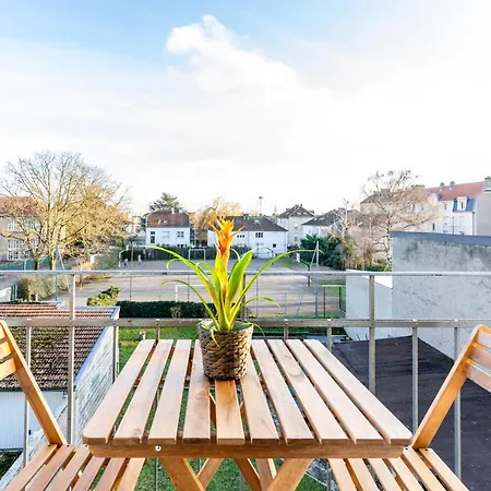 Apartmán A 2 Separees, Luxe, Design, Confort Premium, 80 M2, Parking Inclus, Proche Gare Sncf Mety