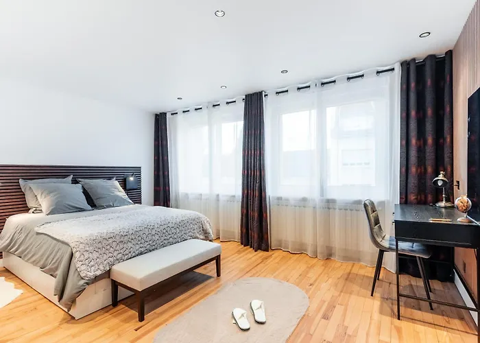 Apartmán A 2 Separees, Luxe, Design, Confort Premium, 80 M2, Parking Inclus, Proche Gare Sncf Mety